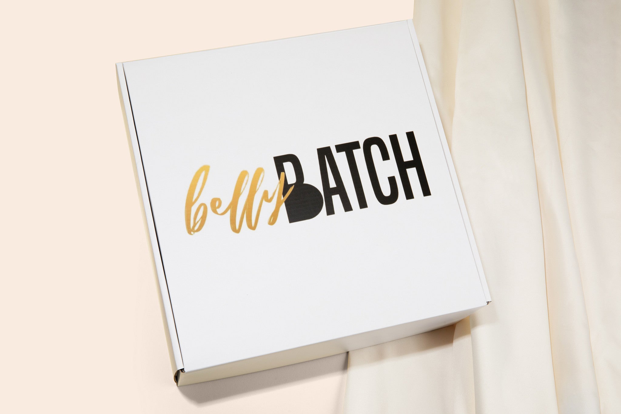 The Ultimate First Trimester Gift Box – Thoughtfully Curated for Moms-to-Be